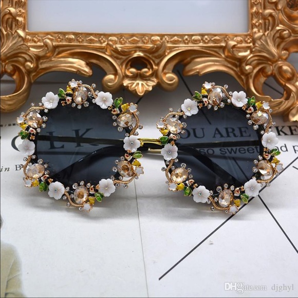 Sephora Accessories - 🎉🎊Host Pick!🎉🎊NEW Custom Festival Sunglasses